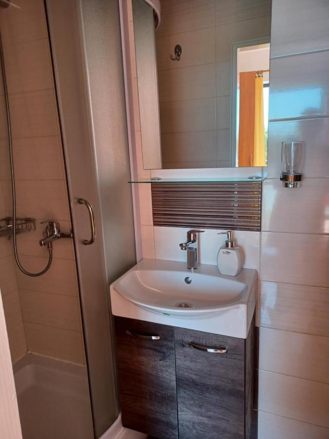 Apartmani Ivic Paka Rab Banjol Екстериор снимка