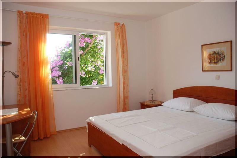 Apartmani Ivic Paka Rab Banjol Екстериор снимка